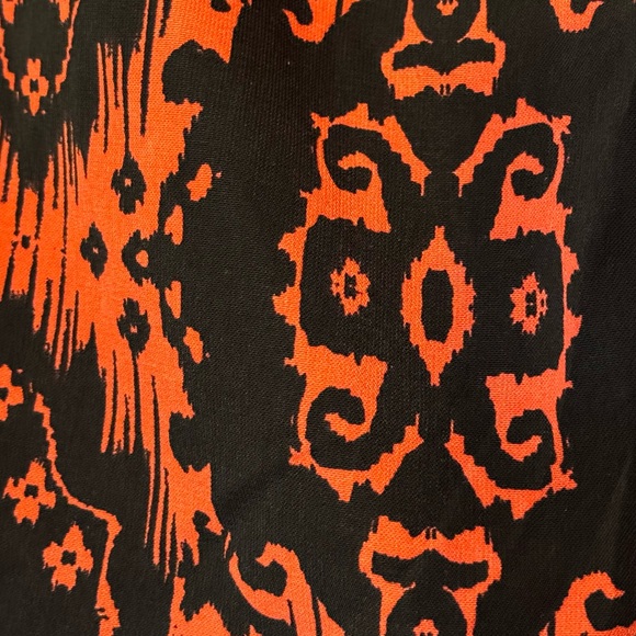 Bold red and black printed pants / trousers - Picture 5 of 8